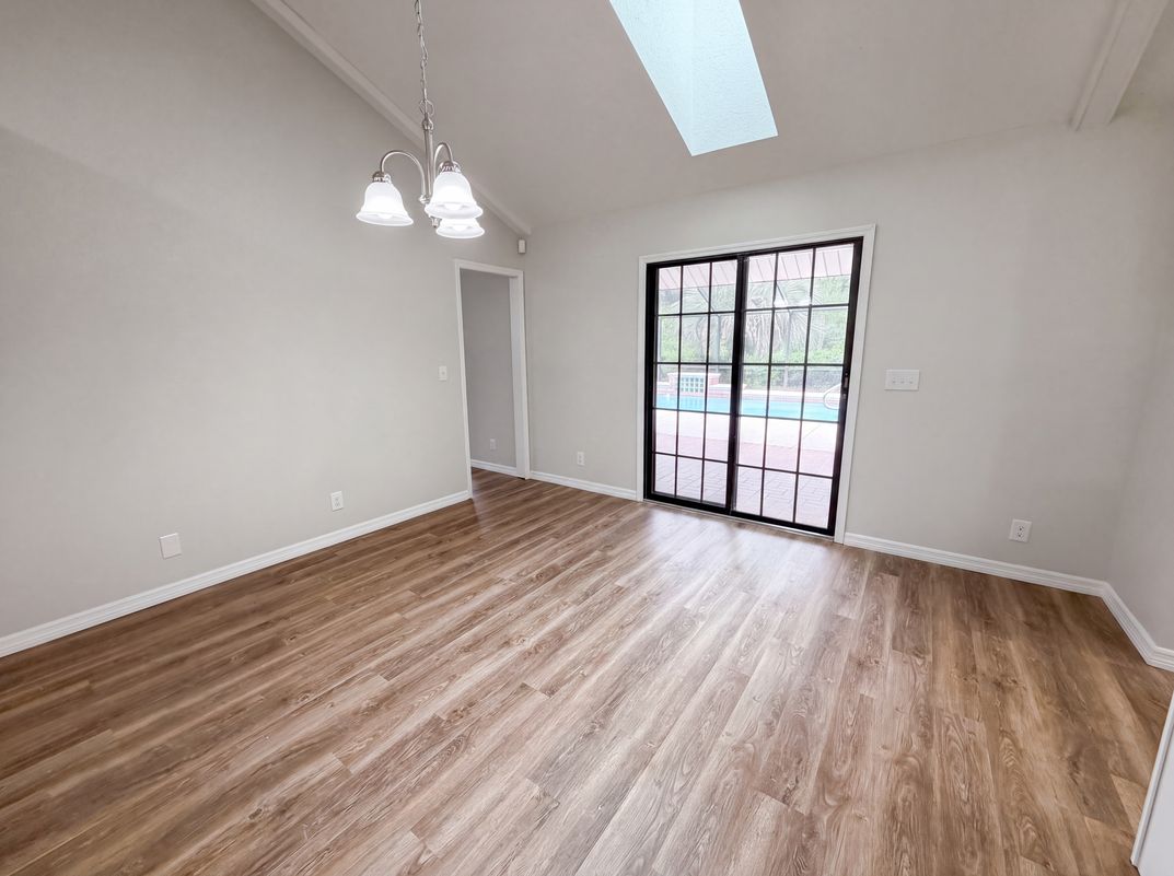Photo 8 of 53 of 5082 SW 31st St, Ocala, FL