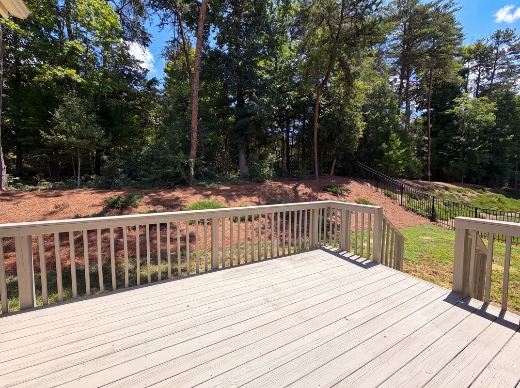 Photo 19 of 21 of 147 Monteray Oaks Cir, Fort Mill, SC