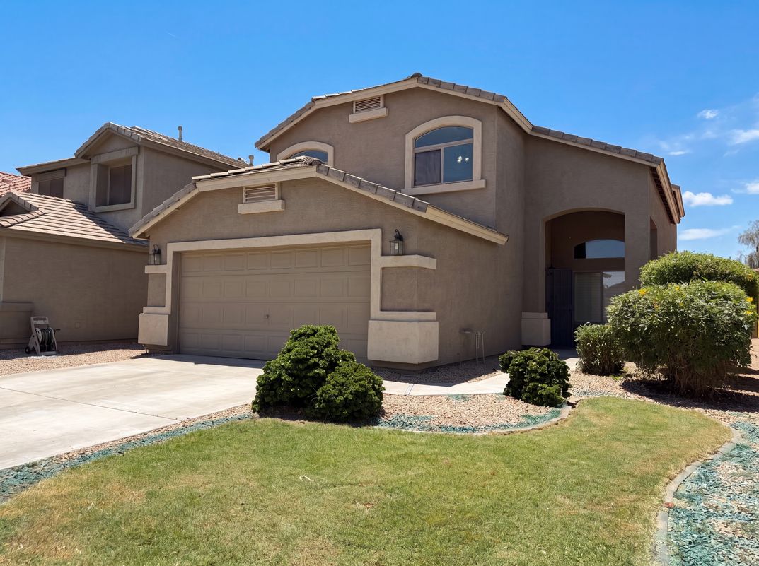 Property photo 1 of 22524 N Davis Way