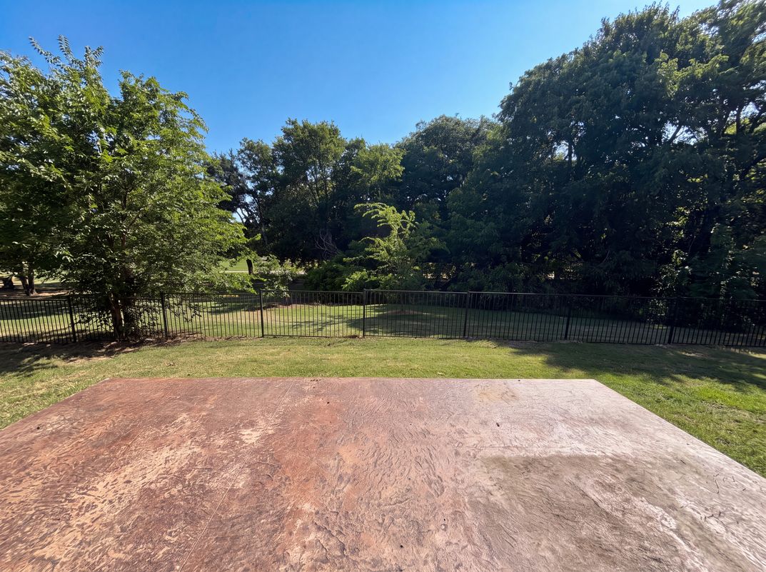 Photo 5 of 24 of 2404 Royal Birkdale Dr, Plano, TX
