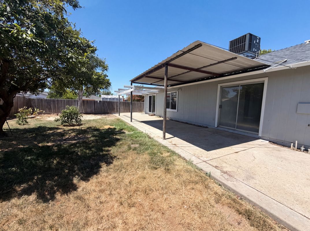 Photo 25 of 26 of 838 Dutra Ave, Rio Linda, CA