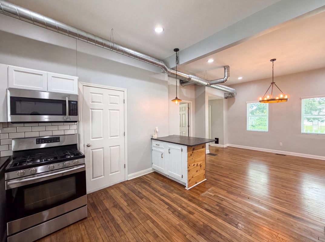 Photo 6 of 17 of 1230 E Pleasant Run Parkway North Dr, Indianapolis, IN