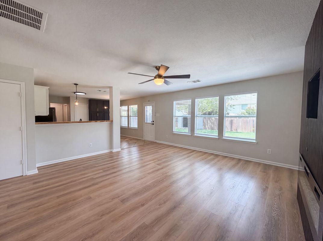 Property photo 3 of 3605 Lazy River Ranch Rd