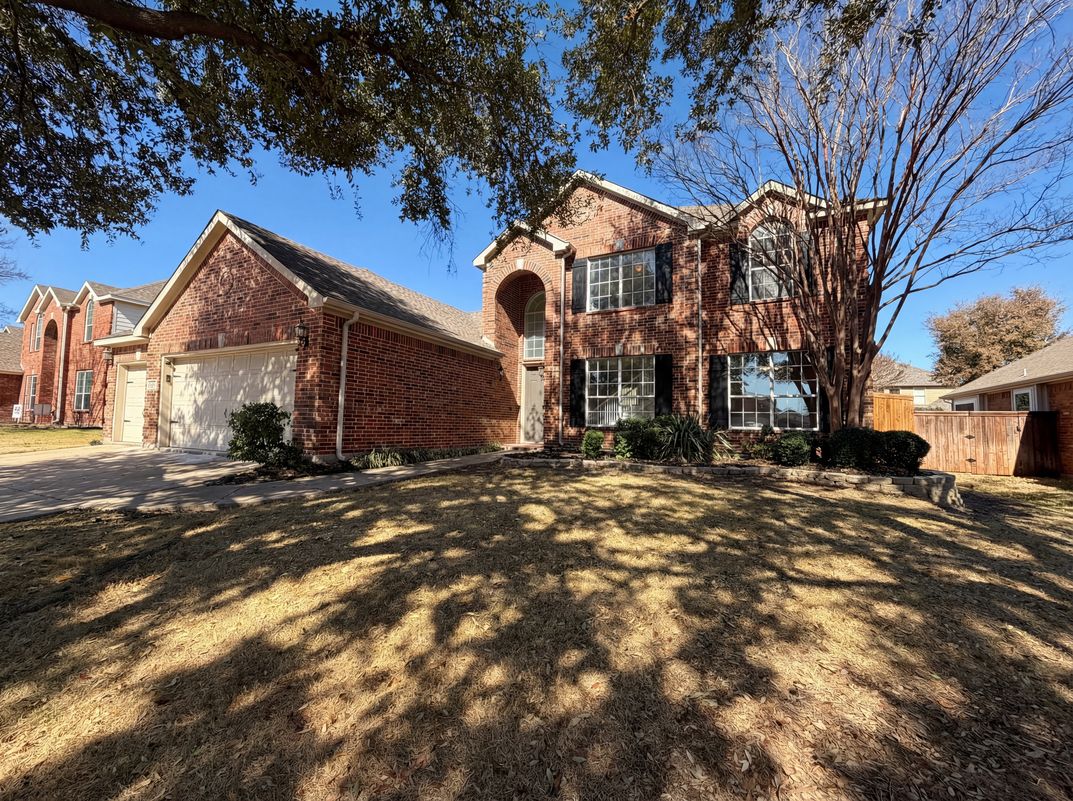 Photo 6 of 34 of 1412 Spring Ridge Ln, Flower Mound, TX