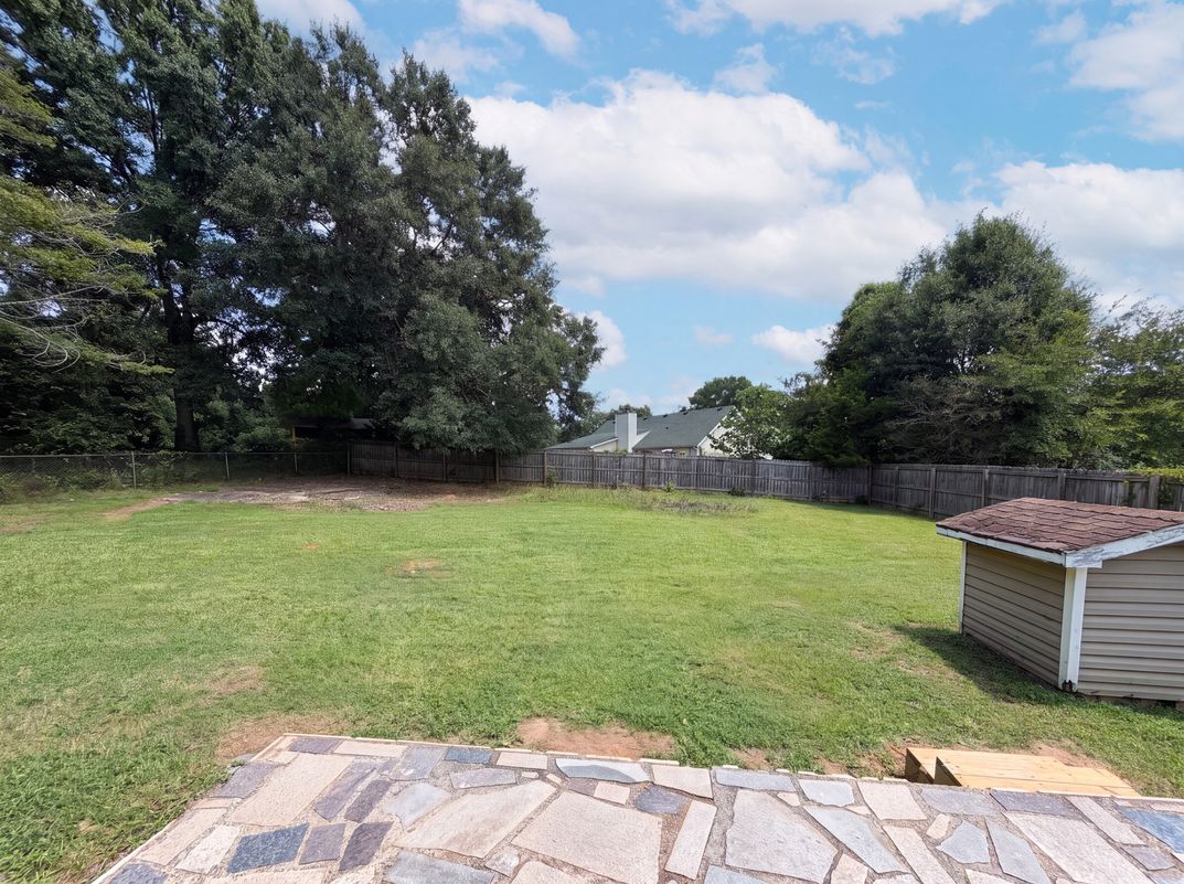Photo 18 of 23 of 5656 Salem Rd, Covington, GA