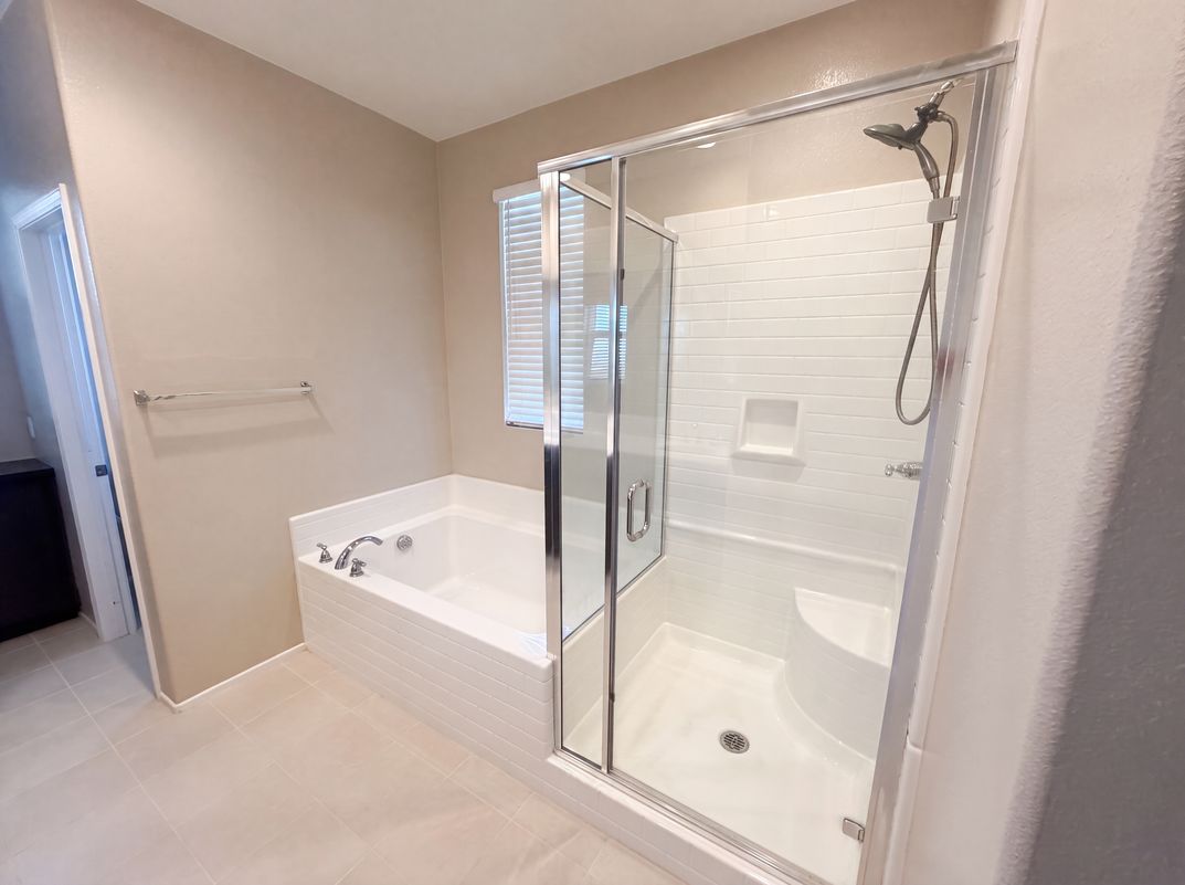 Photo 20 of 30 of 3885 Iron Mountain Cir, Jurupa Valley, CA