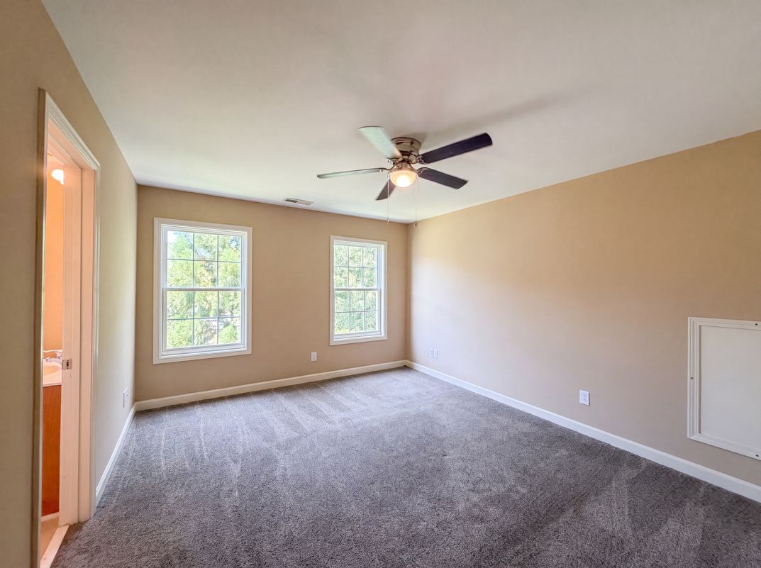 Photo 10 of 16 of 113 Vista Brooke Dr, Morrisville, NC