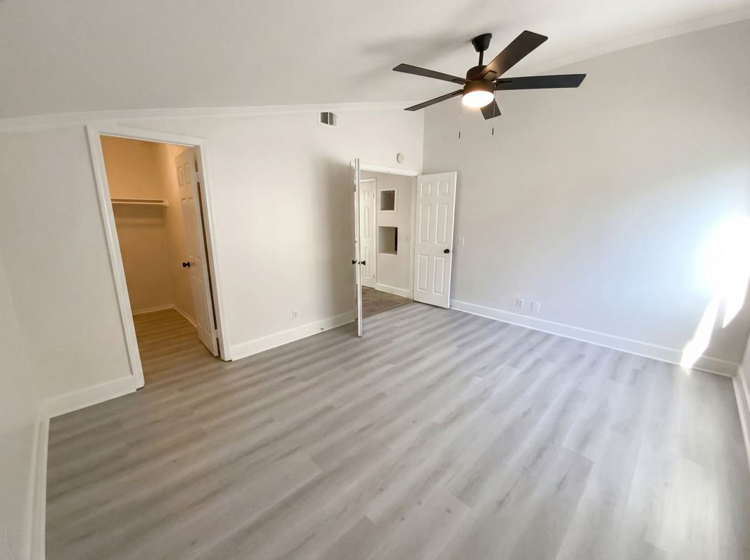 Photo 4 of 44 of 3303 Deaver Dr, Corona, CA