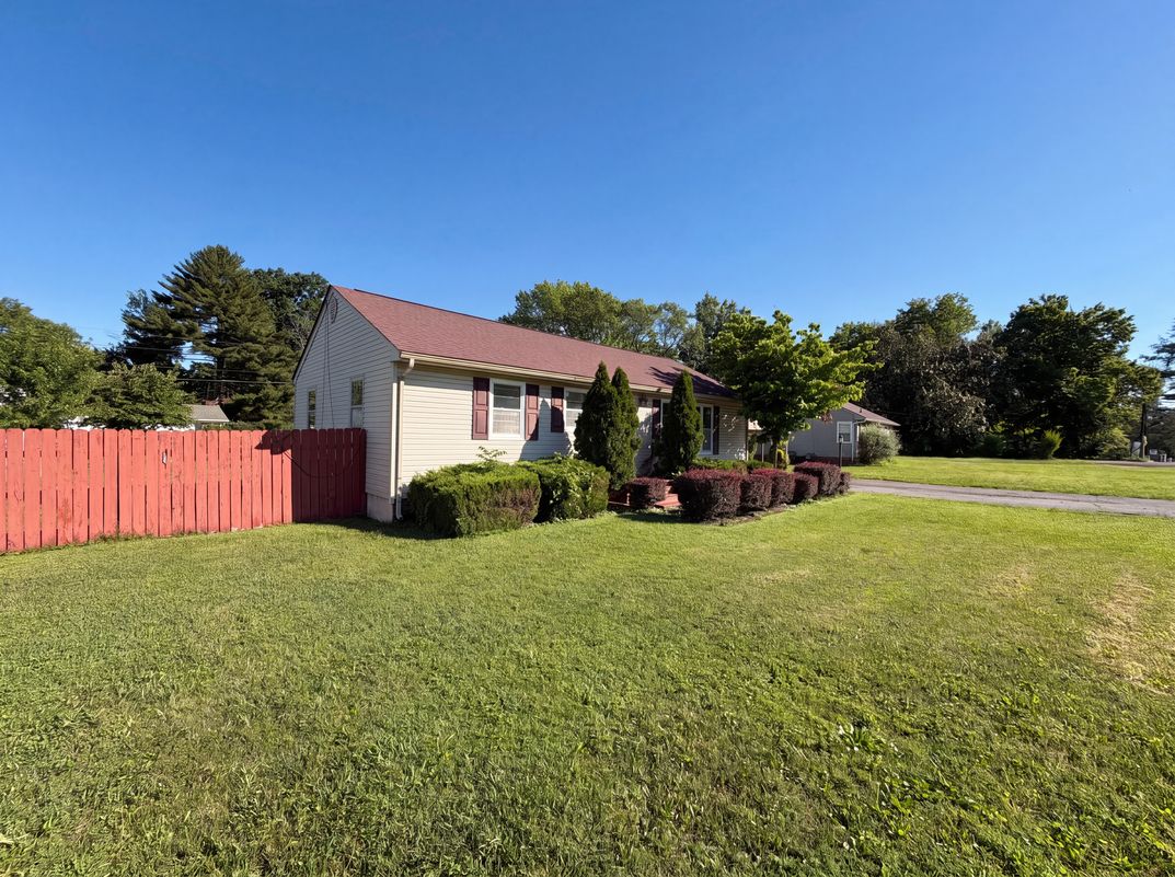 Photo 22 of 25 of 2205 Adair Dr, Knoxville, TN