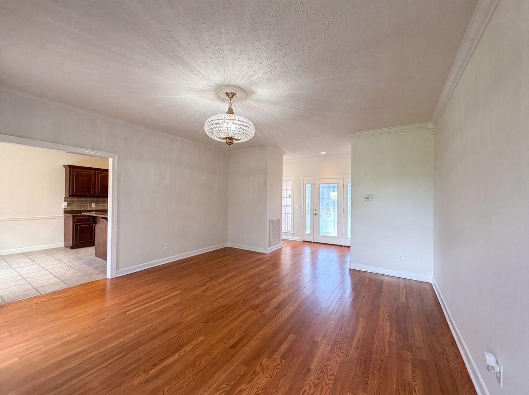 Photo 8 of 30 of 1044 Laramie Ct, Murfreesboro, TN