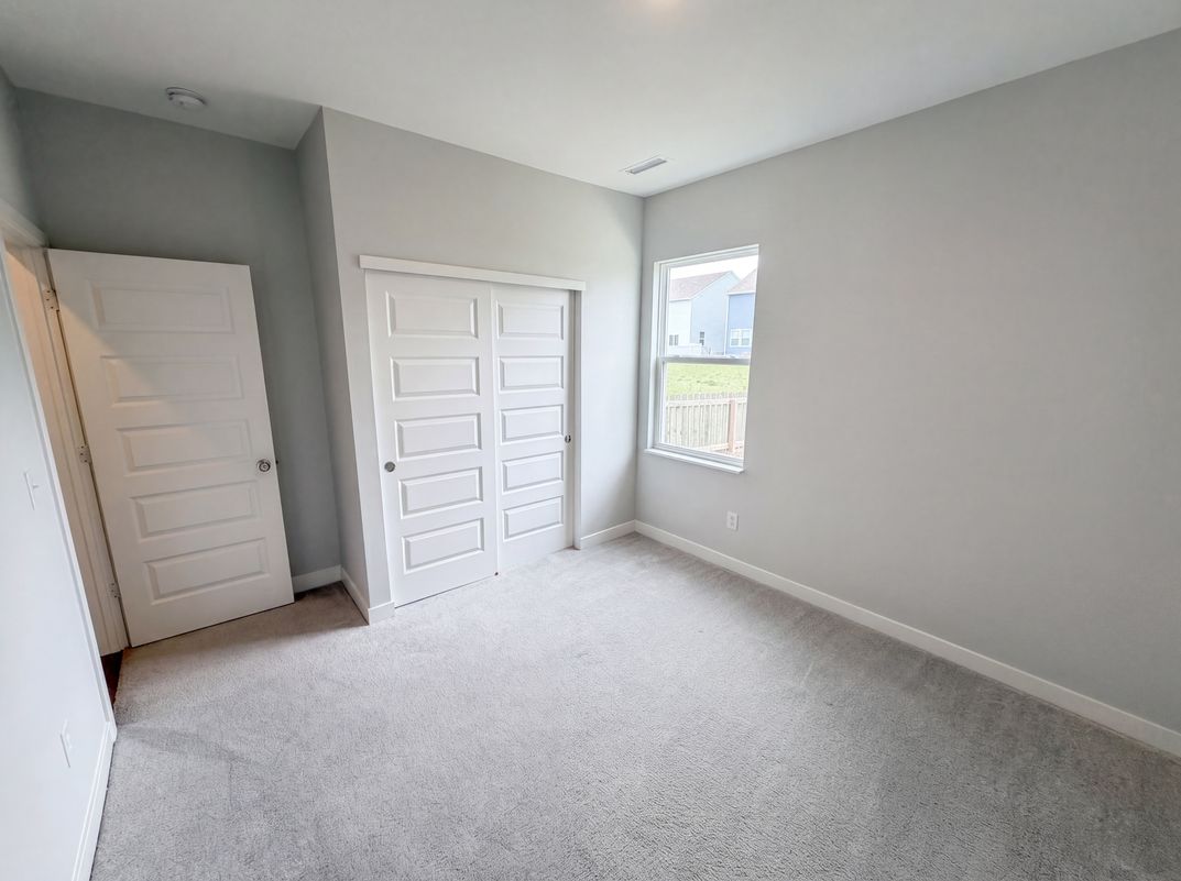 Photo 11 of 29 of 4462 Hovenweep Way, Indianapolis, IN