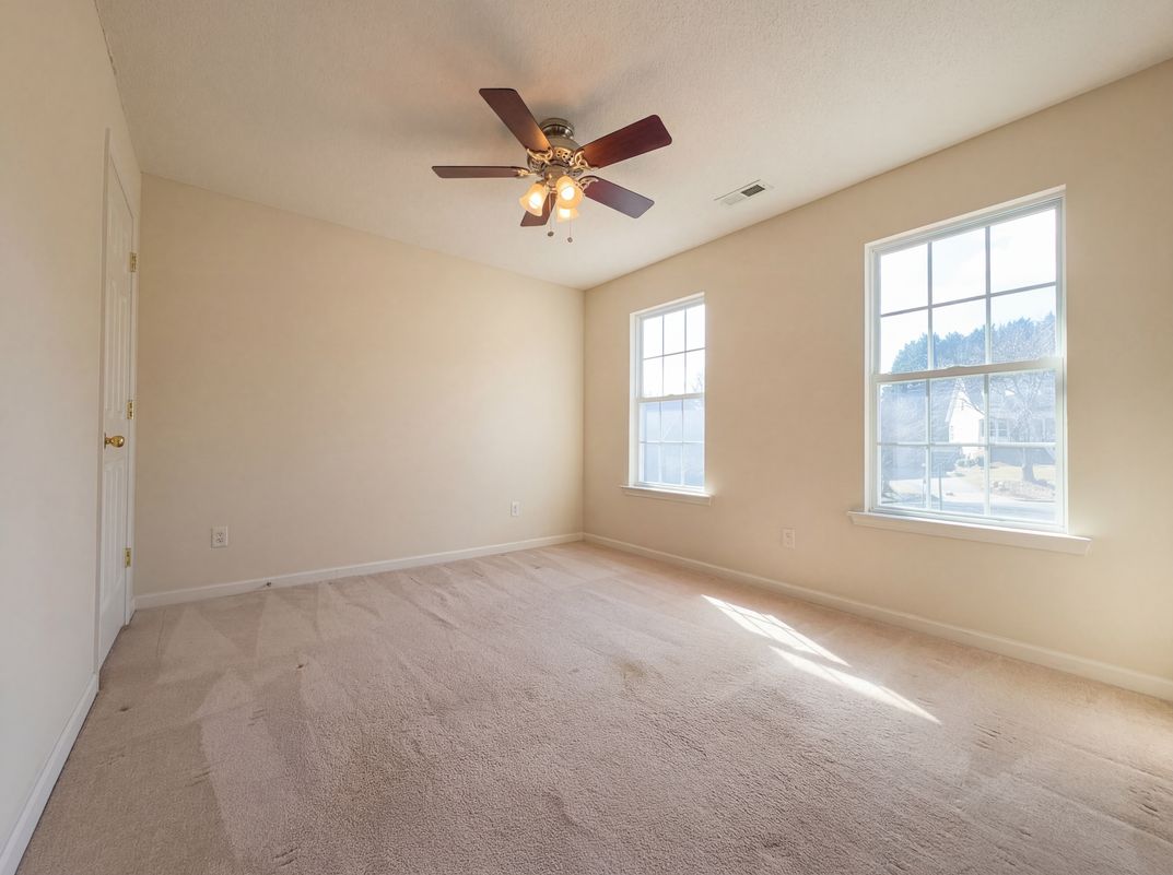 Photo 4 of 21 of 504 Ledyard Ct, Wake Forest, NC