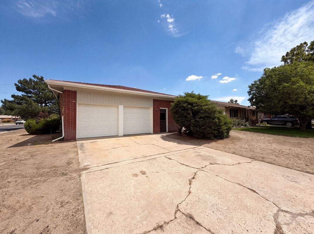 Photo 21 of 26 of 1302 E Egbert St, Brighton, CO
