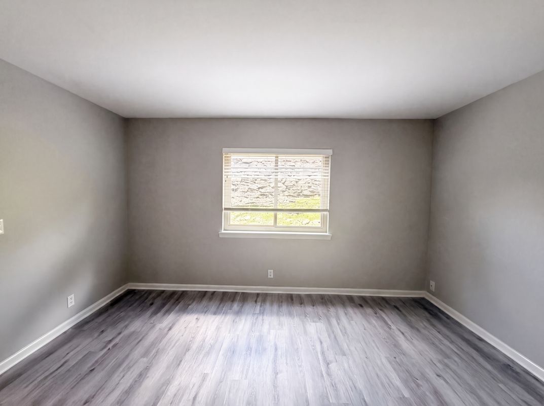 Photo 8 of 17 of 407 Summit Ridge Pl, Nashville, TN