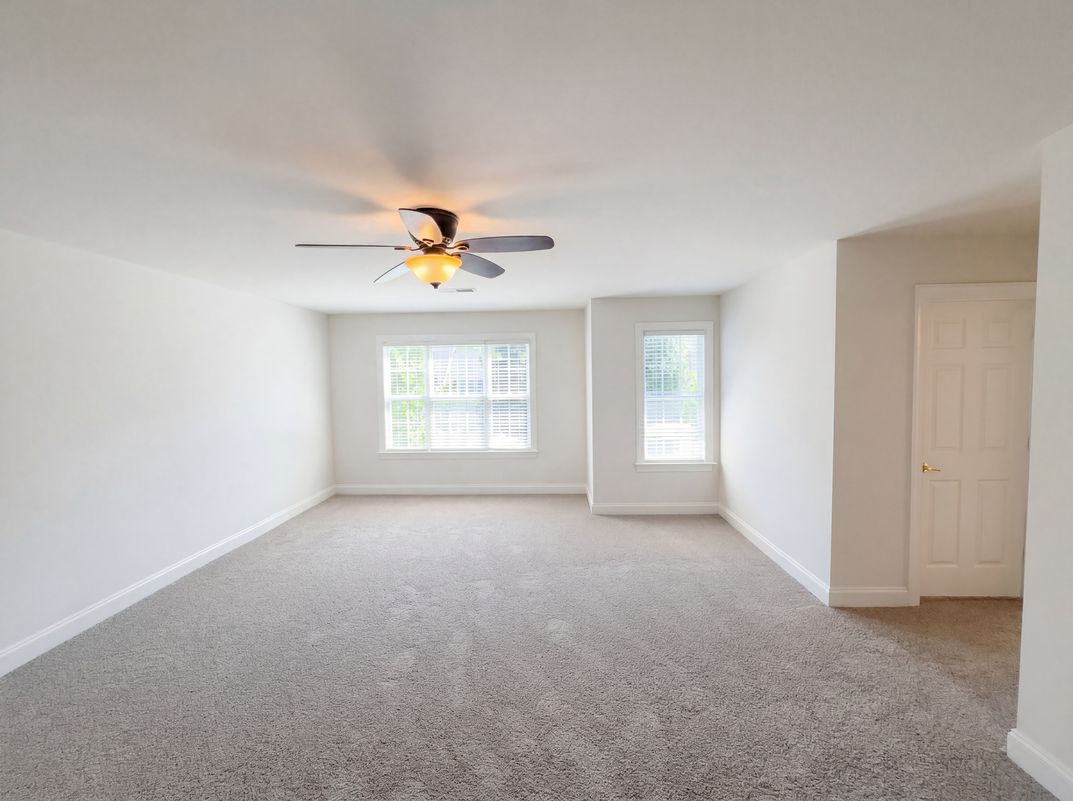 Photo 21 of 35 of 4993 Winding Ridge Dr, Greensboro, NC