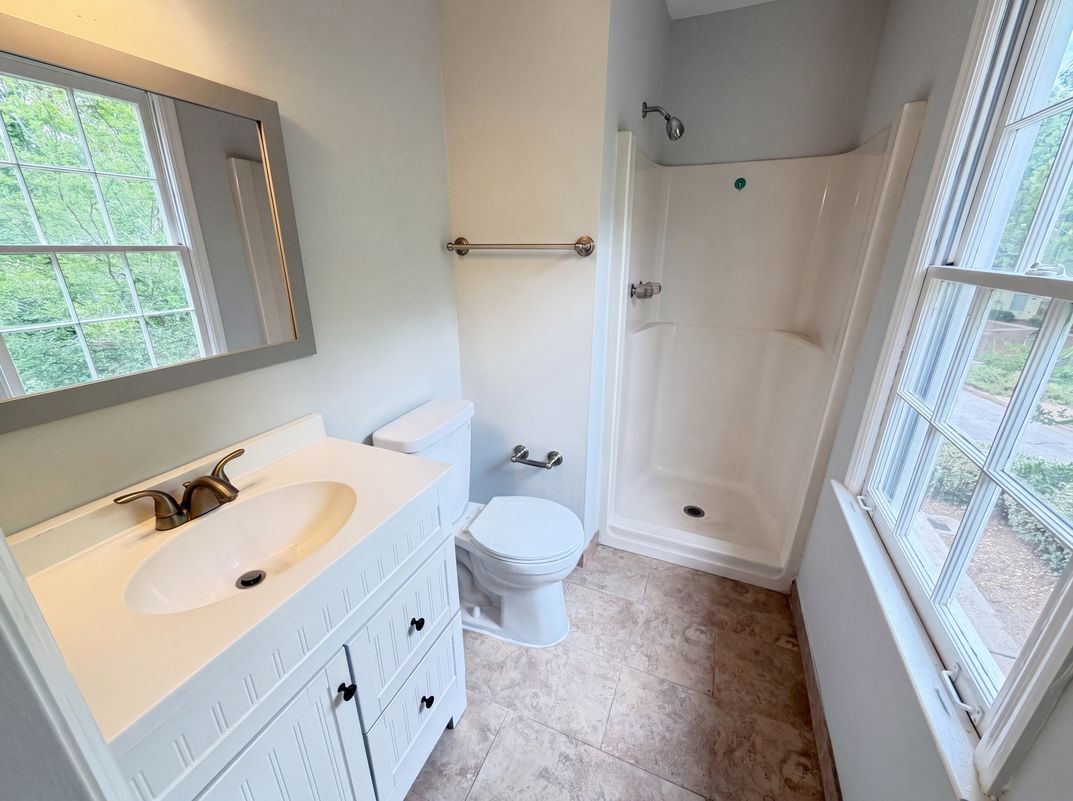 Photo 6 of 19 of 237 Chads Ford Way, Roswell, GA