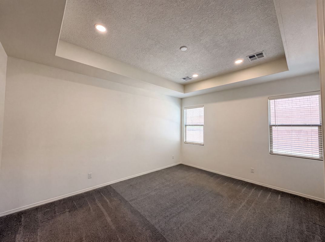 Photo 4 of 20 of 2032 Lobo Trot Ct SE, Albuquerque, NM