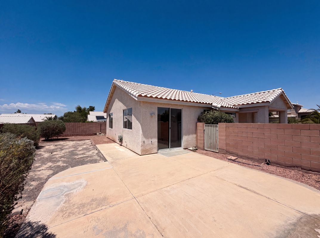 Photo 5 of 22 of 521 Quail Bird Pl, Henderson, NV
