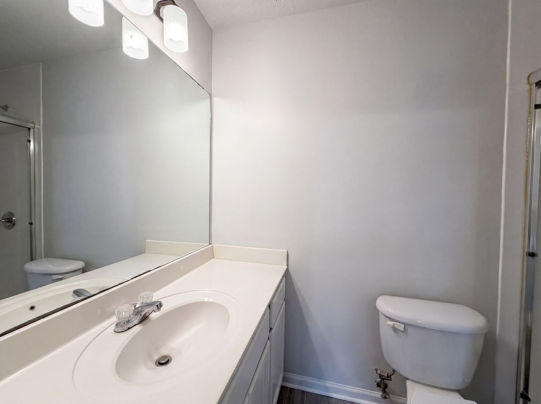 Photo 12 of 21 of 1125 Sima Shabat Ct, La Vergne, TN