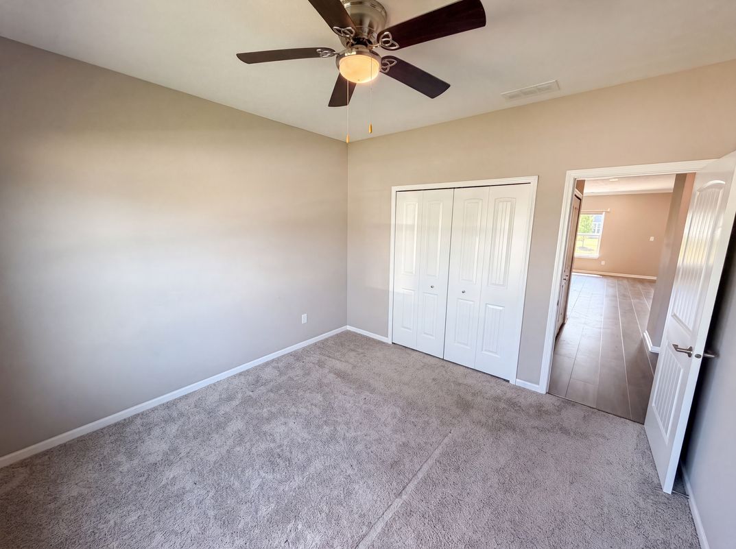 Photo 18 of 23 of 12325 Wright Ct, Noblesville, IN
