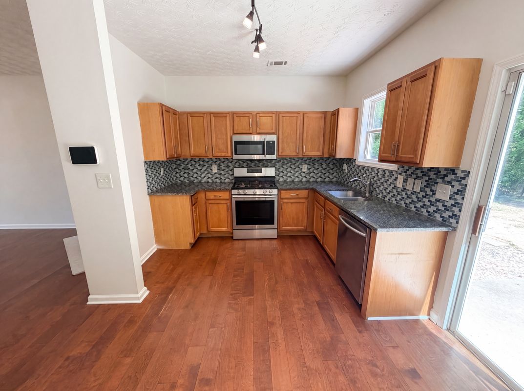 Property photo 2 of 603 Marsh Lake Rd