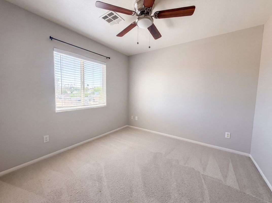 Photo 13 of 25 of 4560 Sunflower Ave, Las Vegas, NV