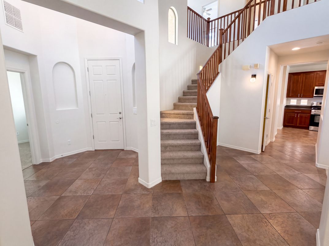 Photo 9 of 51 of 10964 N 161st Ave, Surprise, AZ