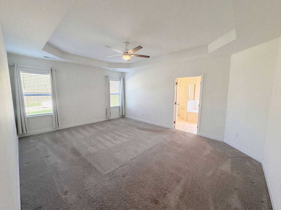 Photo 4 of 44 of 2714 Green Ash Ln, Knoxville, TN