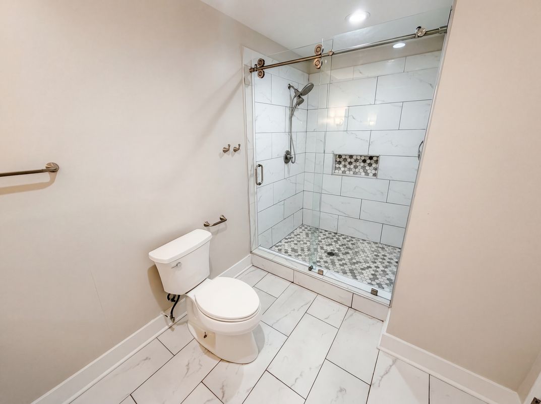 Photo 36 of 44 of 4000 Amberley Ln, Marietta, GA