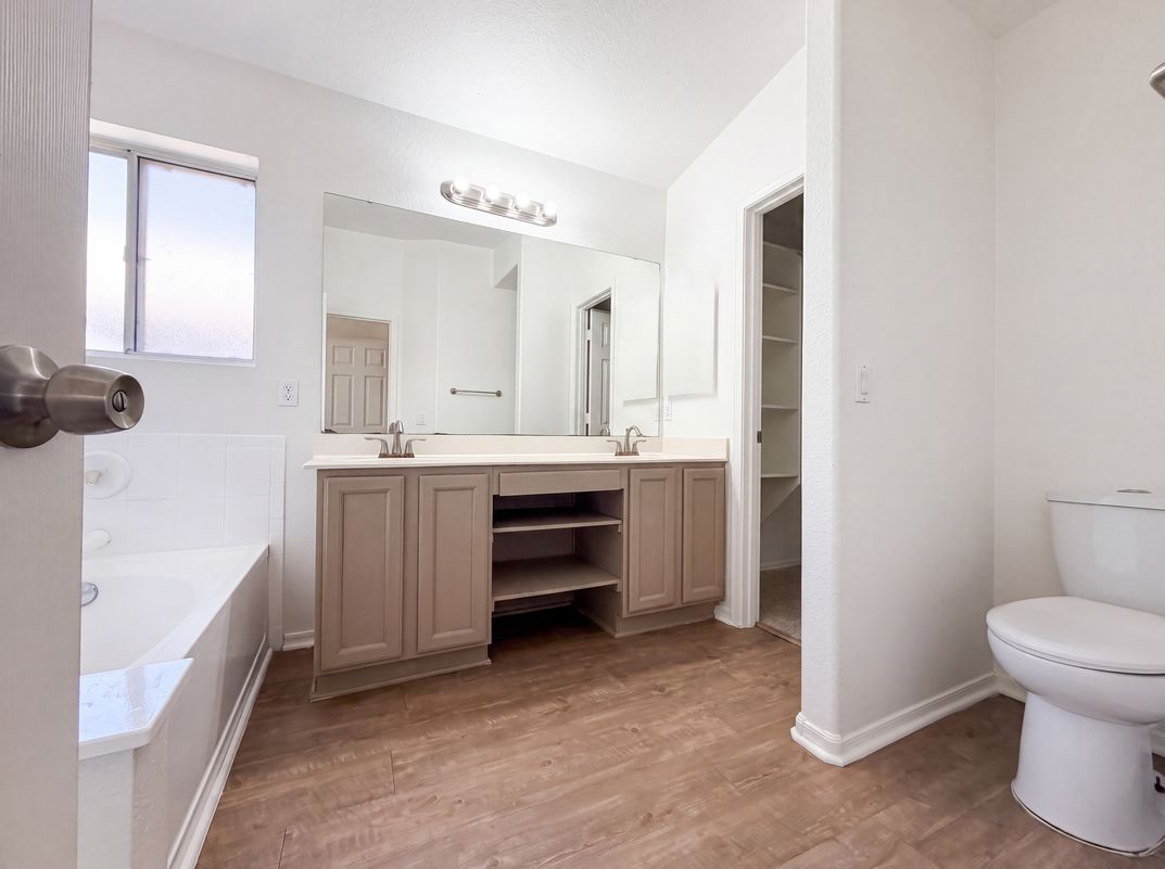 Photo 16 of 18 of 9103 N Palm Brook Dr, Tucson, AZ