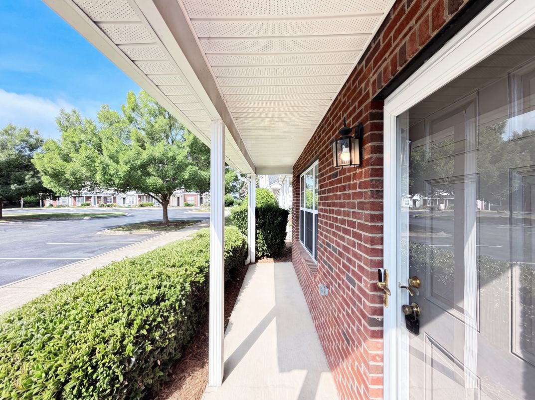 Photo 15 of 18 of 14205 Tranters Creek Ln, Charlotte, NC
