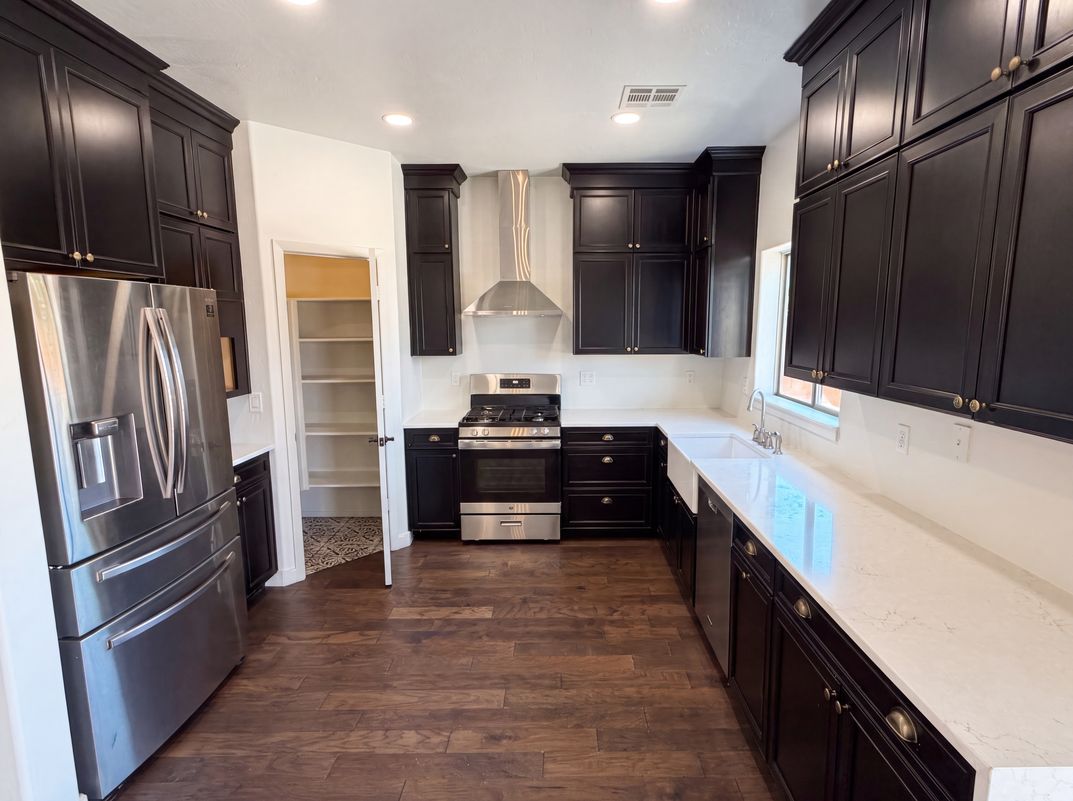 Photo 11 of 35 of 18170 W Mission Ln, Waddell, AZ