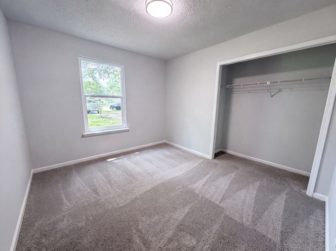 Photo 6 of 16 of 1832 Blarney Cir, Middleburg, FL