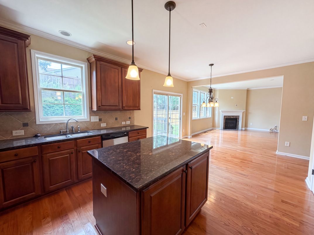 Photo 6 of 17 of 2720 Kinsley Pl, Raleigh, NC