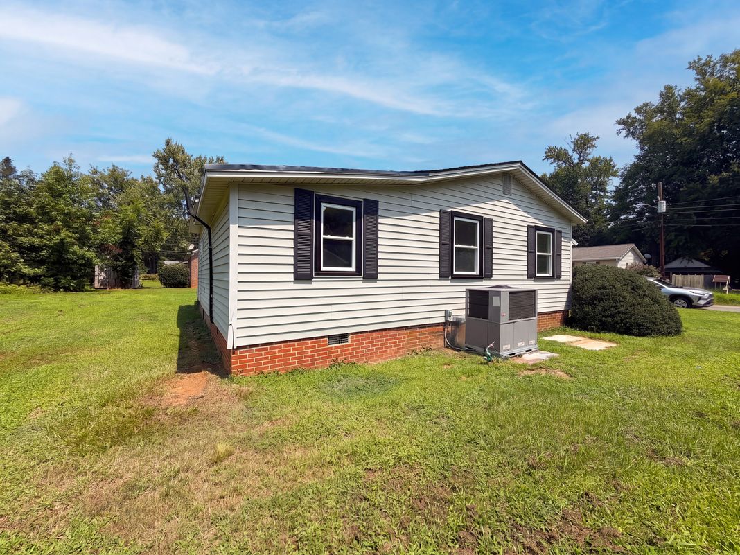 Photo 15 of 16 of 90 Anthony St, Pittsboro, NC
