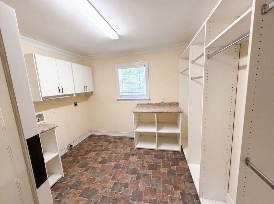 Photo 20 of 35 of 134 Springway Dr, Kannapolis, NC