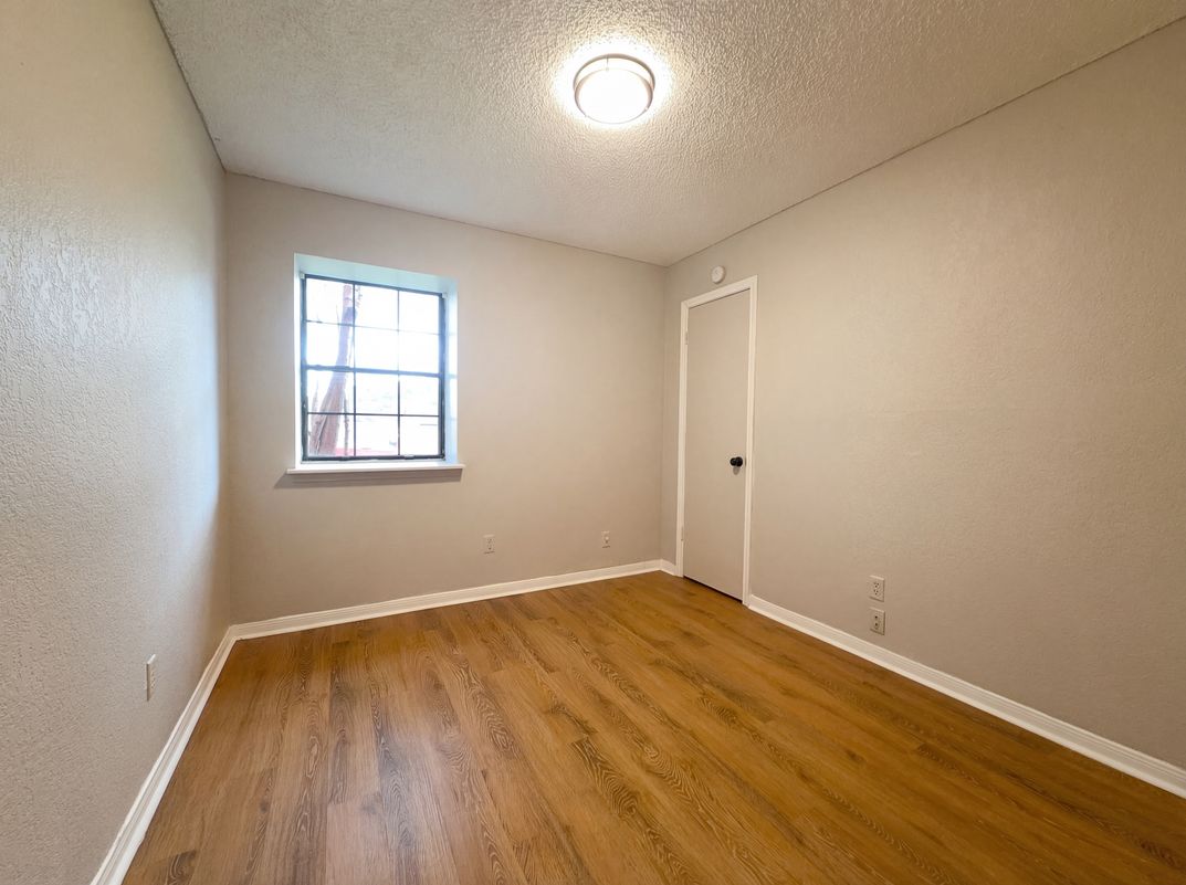 Photo 14 of 17 of 908 Hackberry St, Copperas Cove, TX