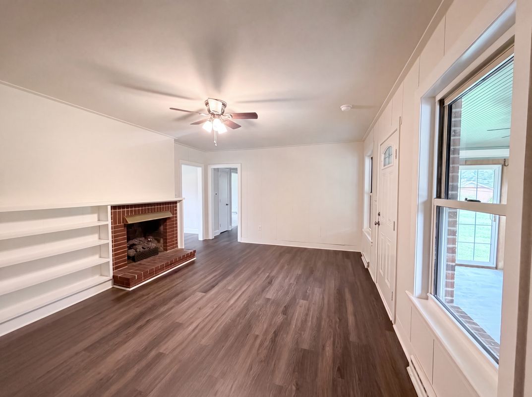 Photo 11 of 17 of 411 Roy Eaker Rd, Cherryville, NC