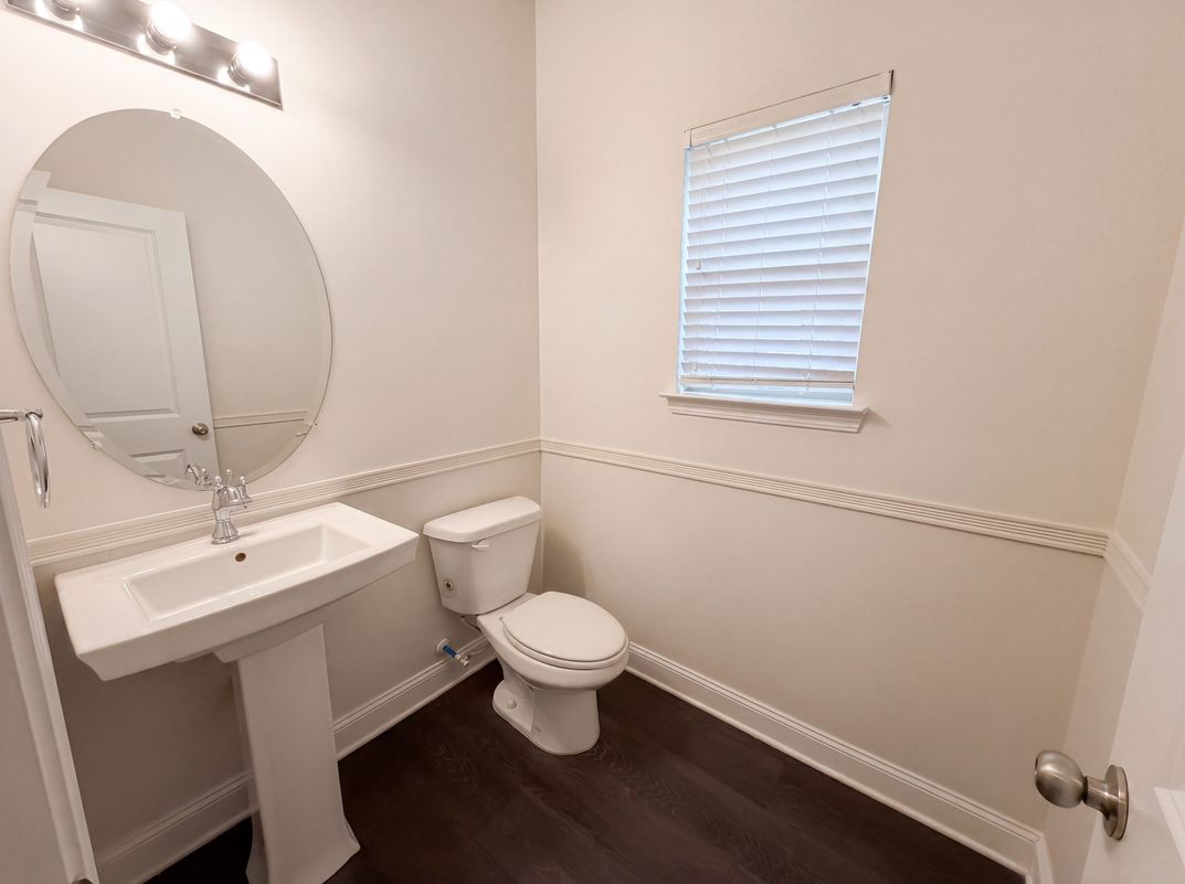 Photo 12 of 19 of 2627 Glenbrook Ln, Conyers, GA
