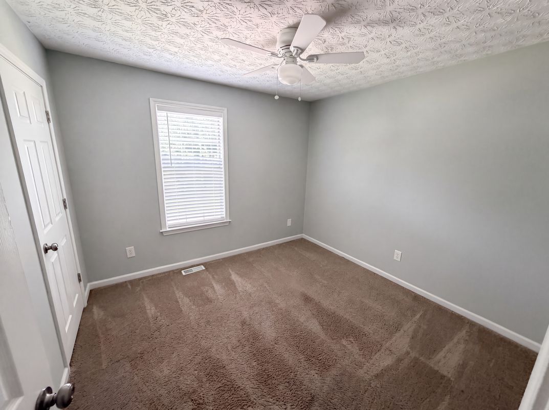 Photo 7 of 23 of 59 Paradise Cir, Douglasville, GA