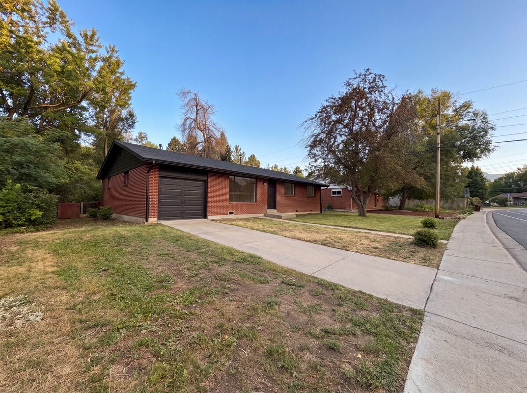 Photo 26 of 35 of 1950 Edgewood Dr, Boulder, CO