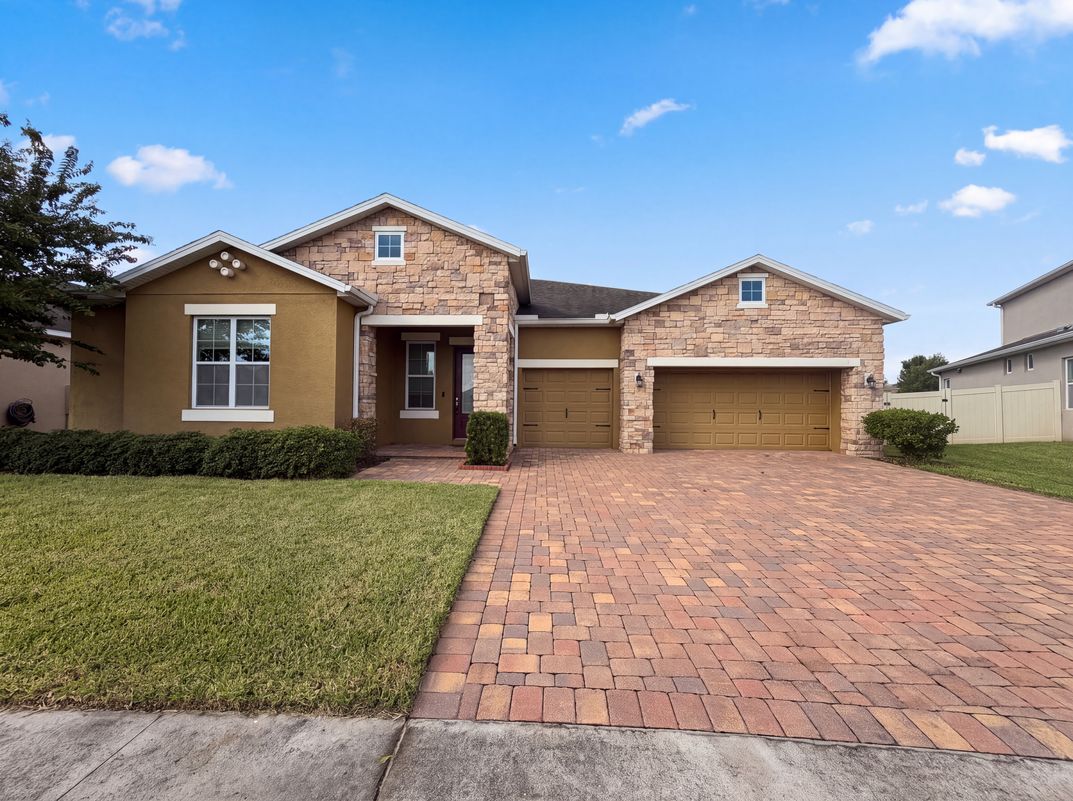 Photo 24 of 29 of 918 Blackthorn Dr, Apopka, FL