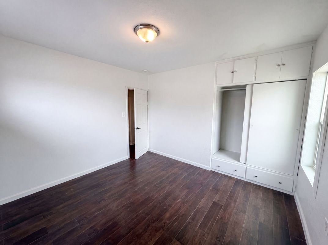 Photo 10 of 42 of 11950 Lee Ave, Adelanto, CA