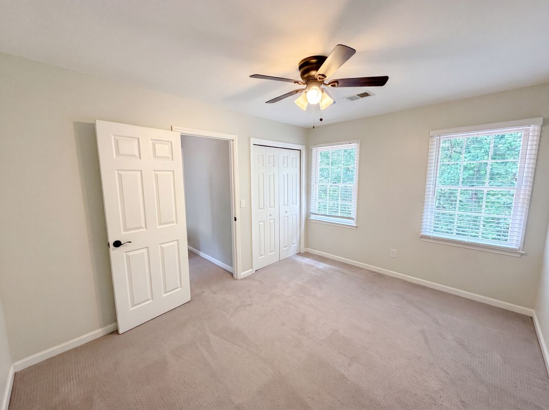 Photo 11 of 23 of 3514 Nettle Ln NE, Roswell, GA