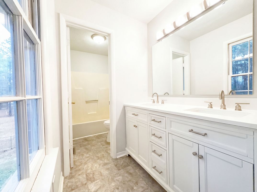 Photo 15 of 18 of 7594 Beverly Dr, Fayetteville, NC