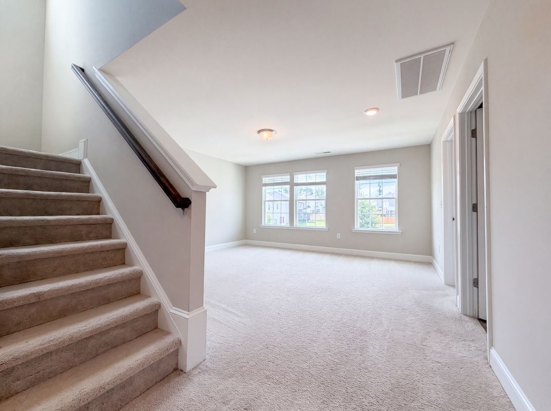 Photo 8 of 26 of 93 Spring Crest Dr, Angier, NC