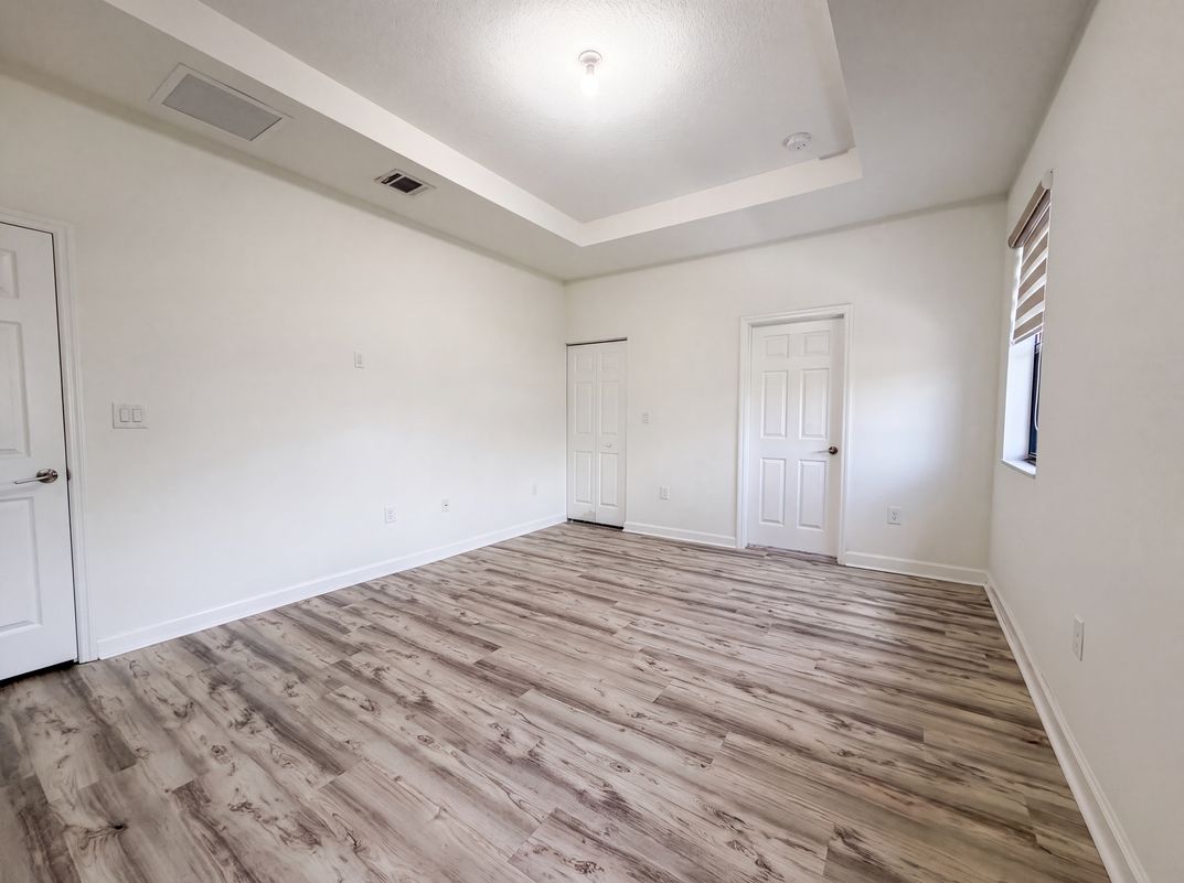 Photo 4 of 25 of 12858 SW 228th St, Miami, FL