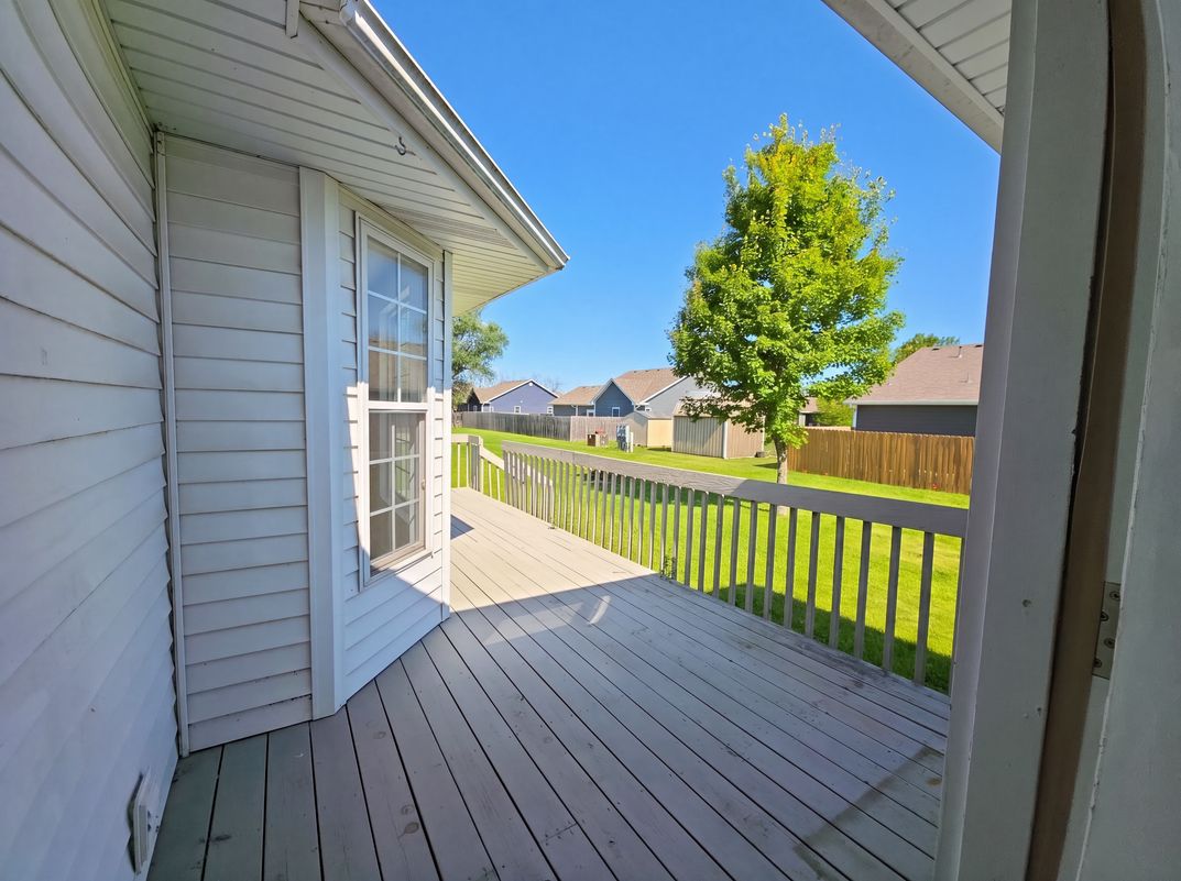 Photo 19 of 21 of 215 W Gano Chance Dr, Centralia, MO