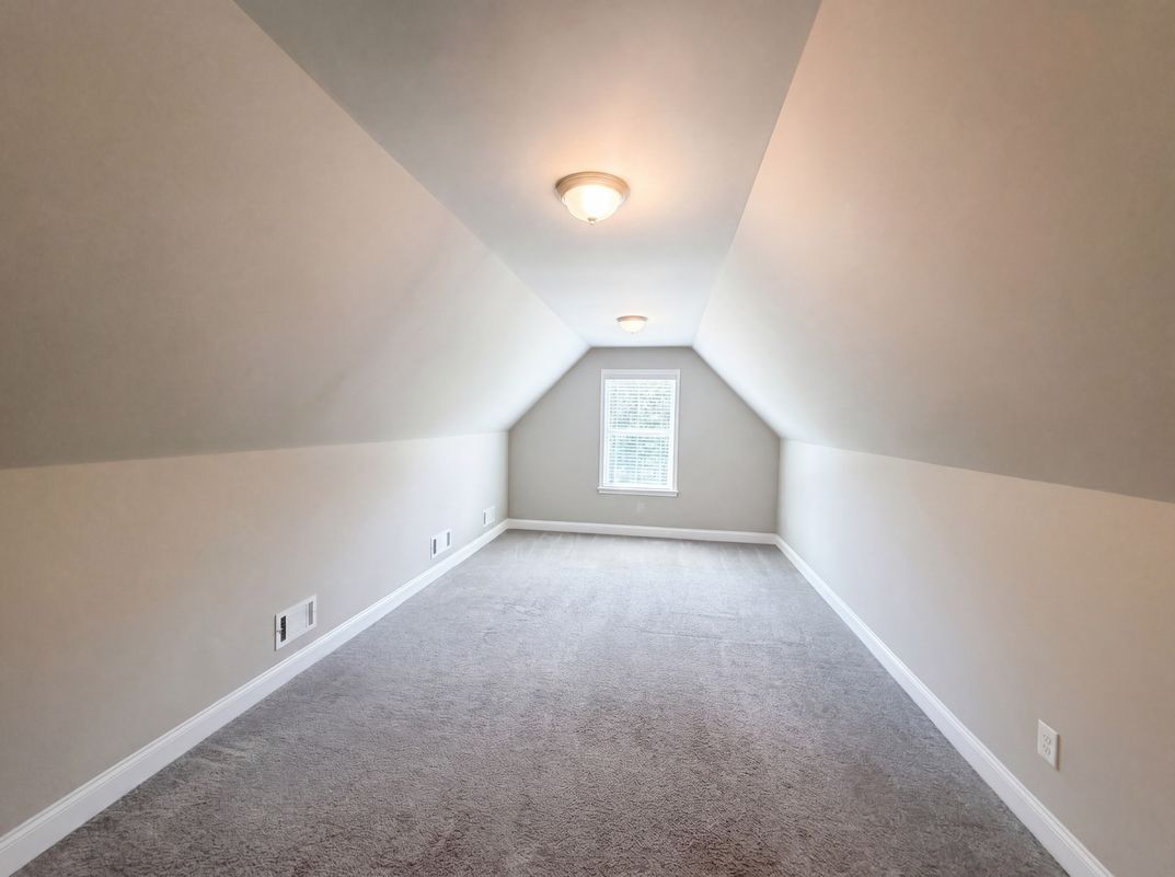 Photo 14 of 22 of 1209 Windstone Dr, Winder, GA