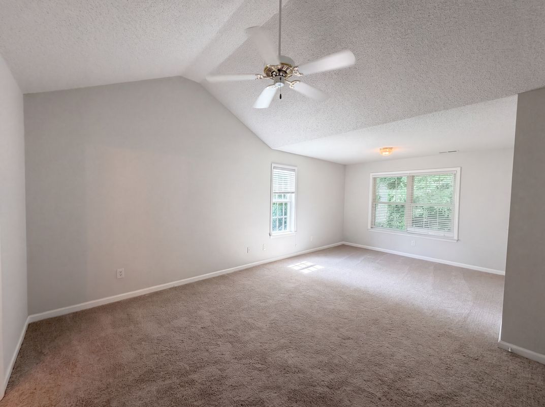 Photo 7 of 16 of 4536 Drewbridge Way, Raleigh, NC